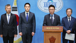 민주 원내수석부대표에 송기헌…원내대변인에 김한규·이소영