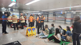 [영상] 분당 수내역 출구 에스컬레이터 역주행…14명 중·경상