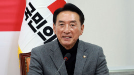 與 최고위원 김석기 