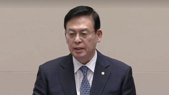 정우택, '돈 봉투 수수 의혹' 언급 이재명에 