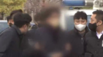 이재명 습격범 첫 재판서 