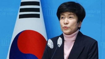 민주 탈당한 김영주 국회부의장, 국민의힘 입당식
