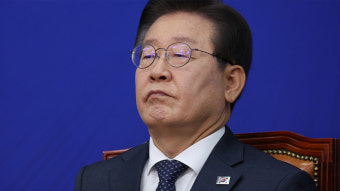 민주 의원들, 이재명의 '애완견 기자' 발언 옹호