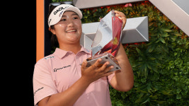 LPGA 유해란, 연장승부 끝에 고진영 꺾고 FM 챔피언십 제패…통산 2승
