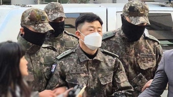 공수처, ‘햄버거 모임’ 문상호 정보사령관 구속 후 첫 조사