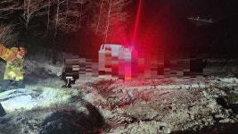 태백 두문동재터널 인근서 버스 전복…12명 경상