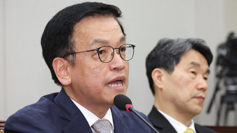 최상목, '휴대폰 교체 안 해' 위증 논란 일자 