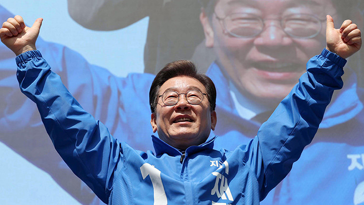 한국 정치 정상, AI 강국 구현 위한 정책 방안 제시 및 전력 안정화 과제에 집중