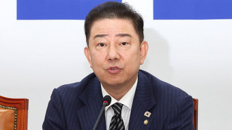 김병기 