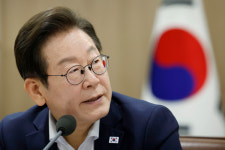 李대통령 지지율 56%…'특별사면 후폭풍' 2주 연속 하락 [한국갤럽]