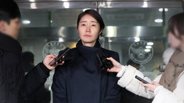 '공천 헌금 1억' 강선우 밤샘 조사…
