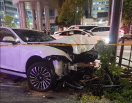 세종시 소담동서 음주차량이 여학생 추돌…면허 취소 수치