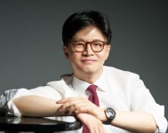 조갑제 