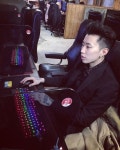 박재범 “정장입고 피씨방에서 스타”