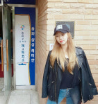 베스티 유지, 투표소 앞에서 찰칵…“모두들 투표하세요”