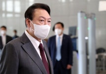 윤 대통령, 文 정부 태양광 비리에 “이권 카르텔 비리에 혈세 사용돼 개탄”
