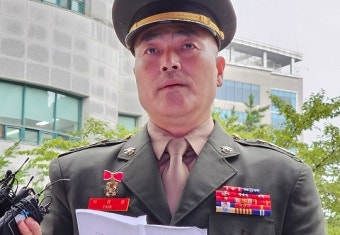‘집단항명’ 혐의 해병대 전 수사단장 “국방부 수사 거부”