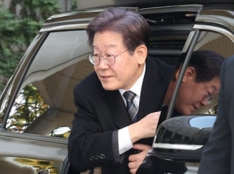 유동규, 증인 불출석…이재명 재판 공방