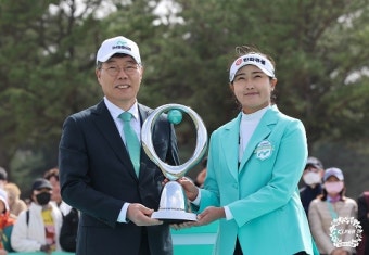 ‘94전 95기’ 김민주, KLPGA 투어 iM금융오픈 첫 우승