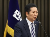 정청래 “조희대, 본인 거취 고민할 때 됐다”