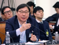 이화영 동료 재소자 “검사가 술 따라줬다고 들어”…박상용 “나를 거짓말탐지기로 조사하라”
