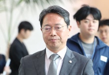 김승원 ‘성추행 의혹 탄원서’ 보도에…청와대 “확인 어려워”