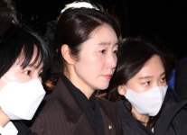 ‘1억 공천헌금’ 재판 강선우·김경, 추석 연휴에 석방된다