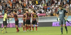 ‘유창현 역전골’ 포항, 수원 상대로 2-1 역전승