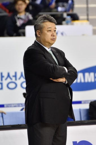 삼성생명 임근배 감독 