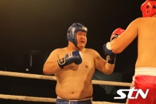 [청주세계무예마스터십] 킥복싱 男 91kg급 김태현, 결승서 니킥 허용해 KO패