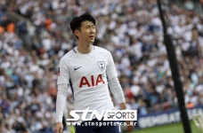 [S크립트] 걱정스런 손흥민, 투박한 터치 속 7경기 연속 무득점