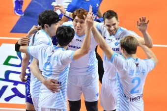 '3연패는 없다' 대한항공의 의지, 우리카드 3-0 완파 [장충 S코어북]