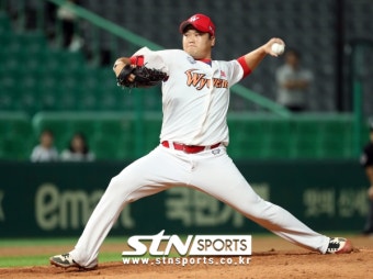 '제구 난조' SK 김태훈, 5이닝 7피안타 5볼넷 2실점[인천 S크린샷]