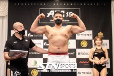 [포토] [AFC15] 유양래 두팔 번쩍
