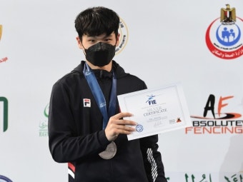 펜싱 사브르 전하영-박준성, 세계유소년·청소년펜싱선수권서 金-銀 획득