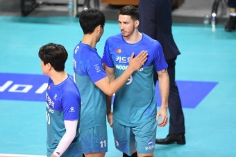'임동혁 챔프4차전서 18점' 대한항공, 알렉스 빠진 우리카드 꺾고 끝까지 간다