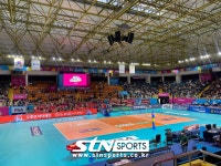 [st&현장] 코로나 감염 흥국생명, 출전 선수 8명→경기 진행...추후 부전패 가능성