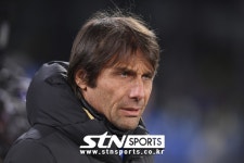 동선 정리 없이 방치 콘테 감독, 선수들만 욕받이 만들었다