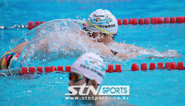 달리기에 이어 이번엔 수영할 차례...2023 인도어 아쿠아슬론 청소년스포츠한마당 [포토]