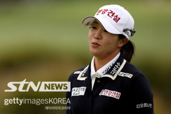 자신감 얻은 임진희, LA챔피언십 3R서 코스 레코드 세우고 공동 3위 도약...LPGA 첫 승 도전