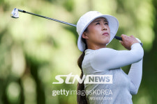 올림픽 출전 희망 살린 양희영, KPMG 위민스 2R 6언더파 공동 선두