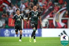 [st&전주] 티아고 17경기 만에 득점포+조르지 동점골 전북-포항의 치열한 접전...1-1 무승부