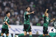 [st&현장] 0-2→김진규+콤파뇨 골...이승우 자책골 유도→3-2 전북, 수원FC 상대 대역전승...15경기 무패 질주