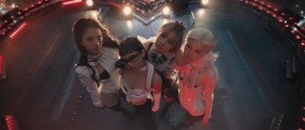 돌아온 블랙핑크, 대놓고 신나는 '뛰어' [뉴트랙 쿨리뷰]