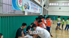 전자랜드, 송도중학교서 농구클리닉 팬사인회 실시