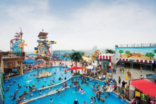 풀서비스 이른 더위에 도심 야외수영장 문 활짝