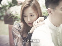 [스타&]진짜 샵 이지혜 보여드릴게요, 커피소년 손잡고 내 입술... 따뜻한 커피처럼 감성 재현