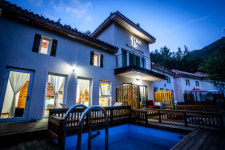 가평 힐앤폴하우스 풀빌라펜션, 서울에서 50분 북유럽 감성으로 주목