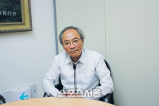 현대서각 신 장르 개척, 창의적 작품세계를 구현하다