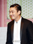 [SS포토]사도 유아인,  2대 8 가르마도 멋져